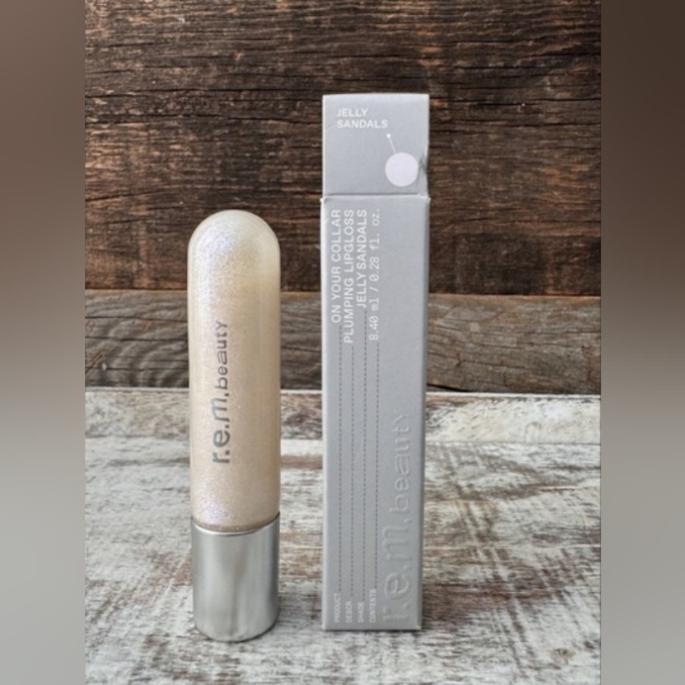 r.e.m. Beauty On Your Collar Plumping Lip Gloss